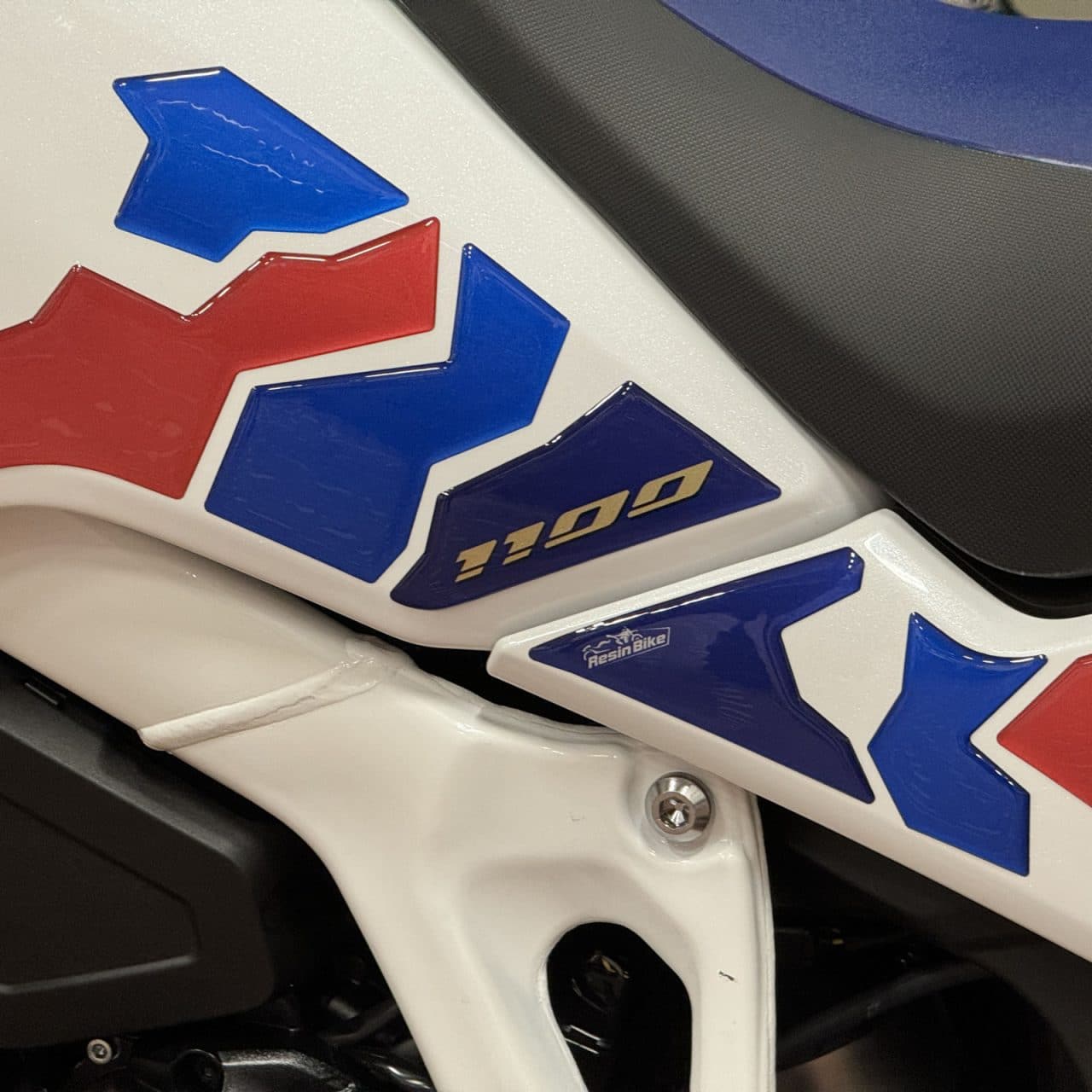 Adhesivos de Moto compatibles con Honda Africa Twin 1100 Adventure 2024 Deposito - Imagen 5