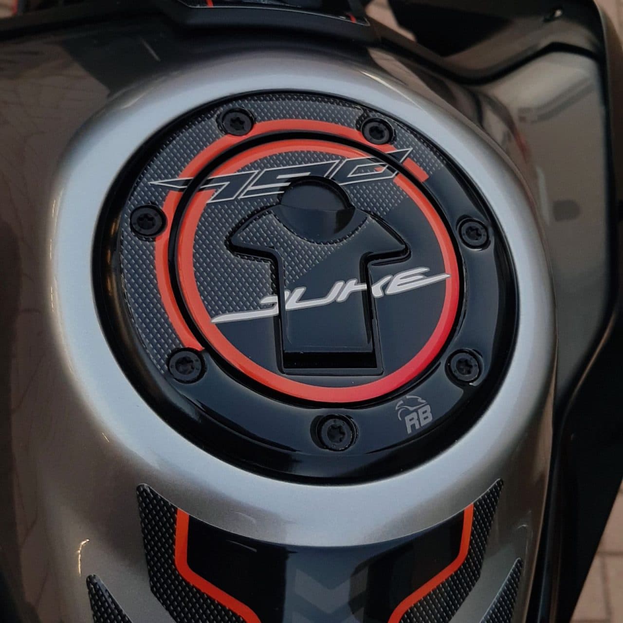 Adesivi 3D compatibili con KTM 790 Duke 2018-2024 Protezioni Tappo Serbatoio