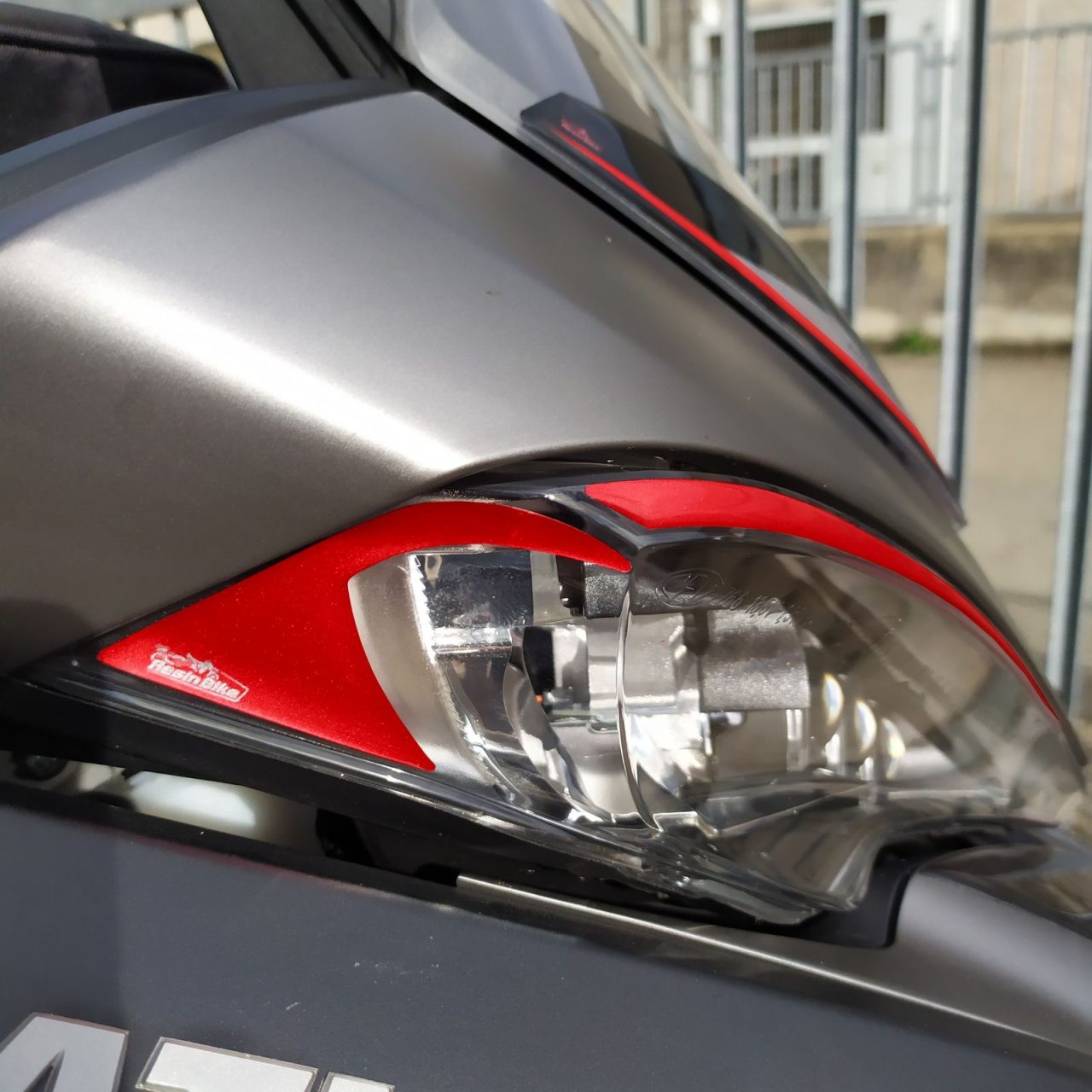 Adesivi 3D compatibili con Ducati Multistrada 1260 S 2020 Protezione Fanale - immagine 3