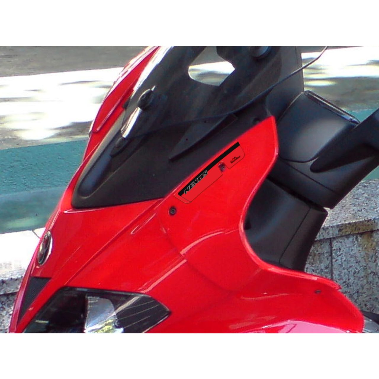 Adesivi 3D compatibili con GILERA NEXUS 300-500 Specchietti Rosso - immagine 2