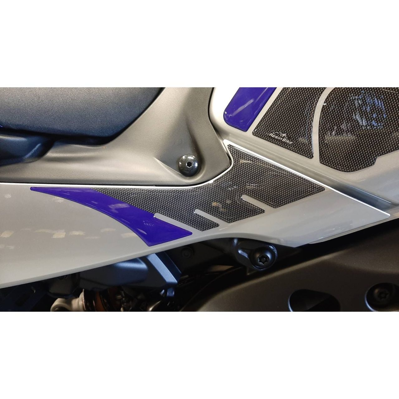 Adesivi 3D compatibili con Yamaha Tracer 9 2021 Laterali Serbatoio Blu - immagine 5