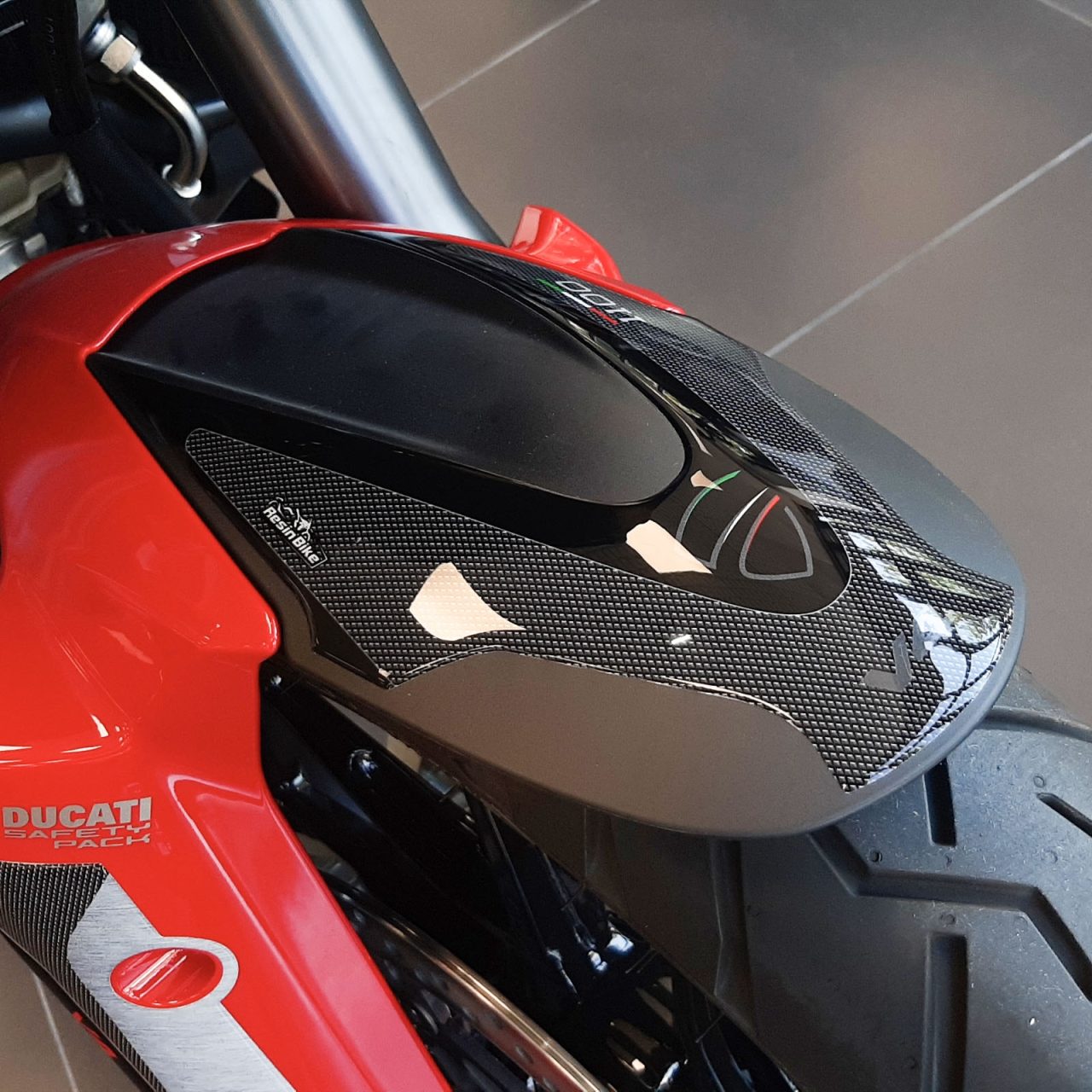 Adesivi 3D compatibili con Ducati Multistrada V4 2021-2023 Parafango