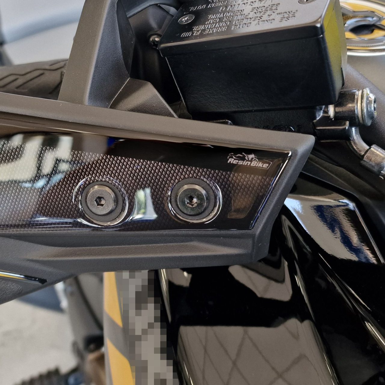 Adhesivos 3D compatibles con Suzuki V-strom 1050 XT 2020-2023 Oro Paramanos - Imagen 5