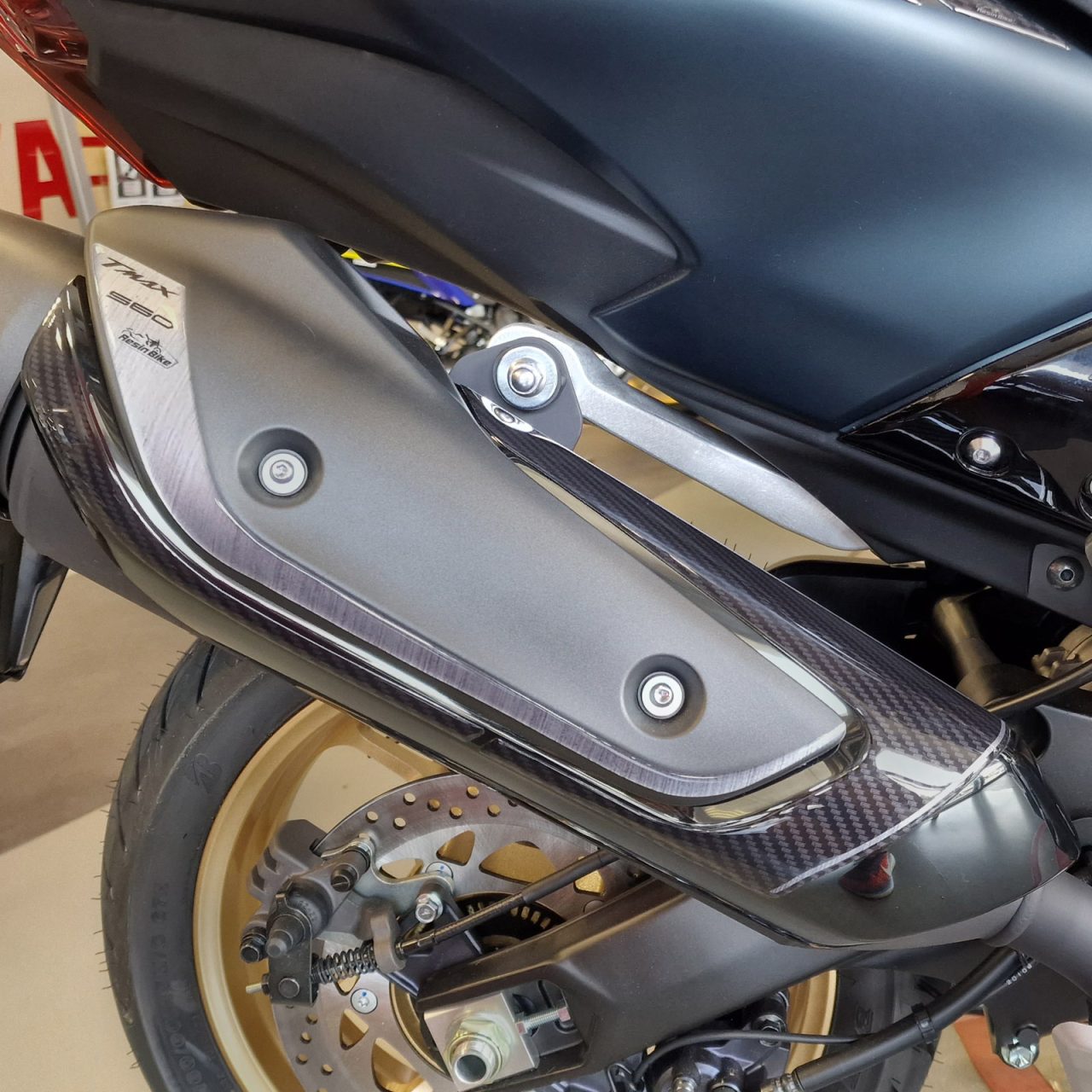 Adesivi 3D compatibili con Yamaha T-MAX 560 2022 Protezione Marmitta