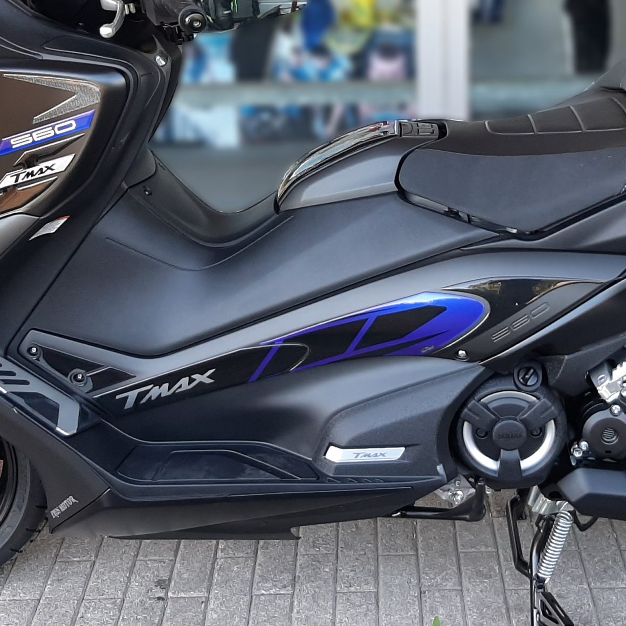 Adesivi 3D compatibili con Yamaha T-MAX 560 2020 Protezioni Lati Serbatoio Blu