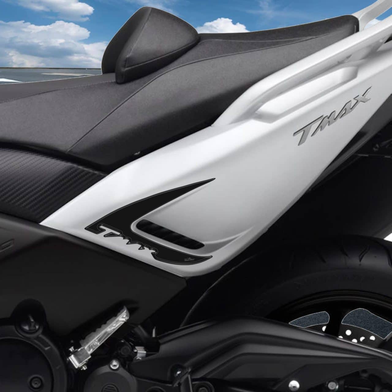 Stickers 3D compatible with Yamaha TMAX 530 2012-2016 Rear Corner Black