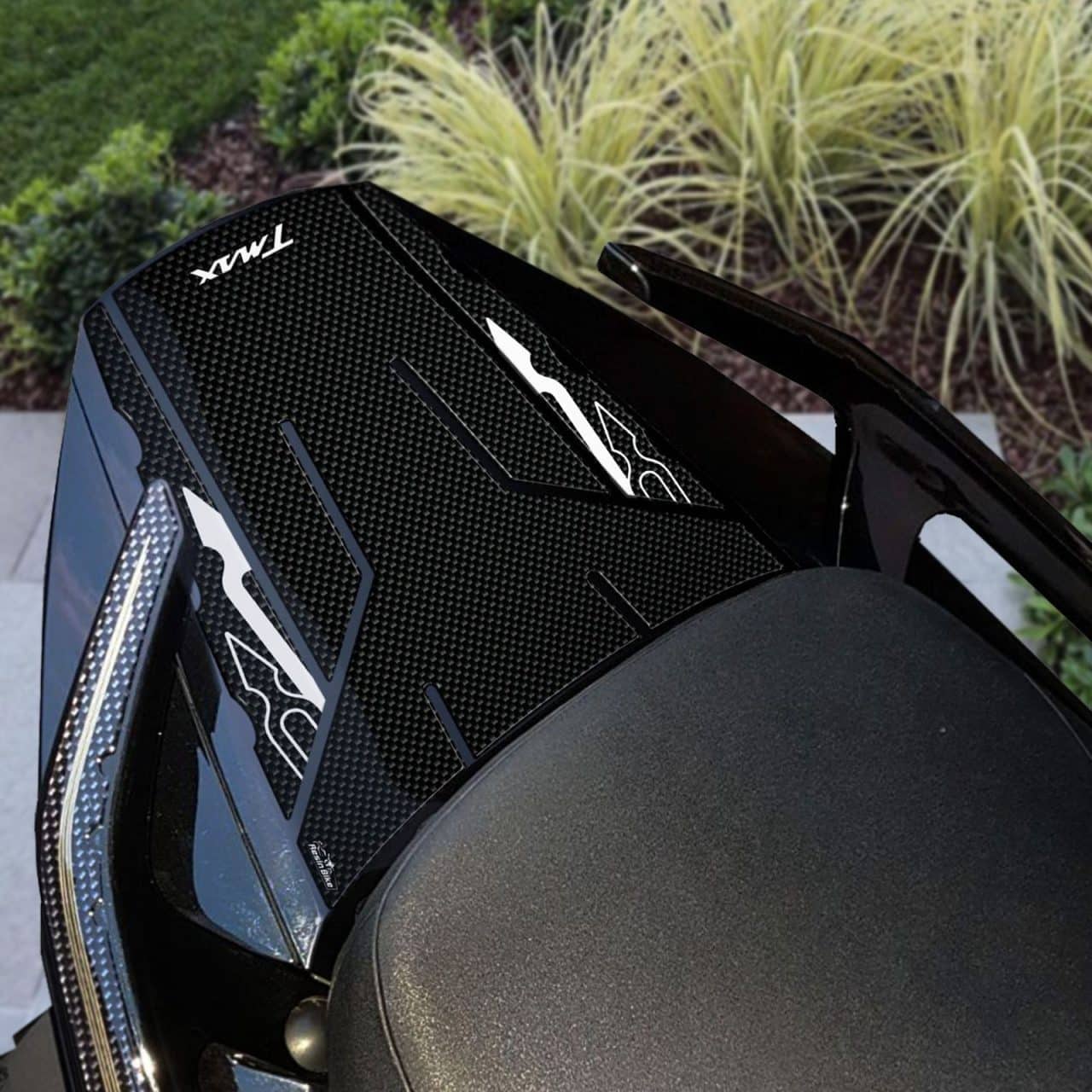 Stickers 3D compatible with Yamaha TMAX 2008-2011 Tail Section Carbon