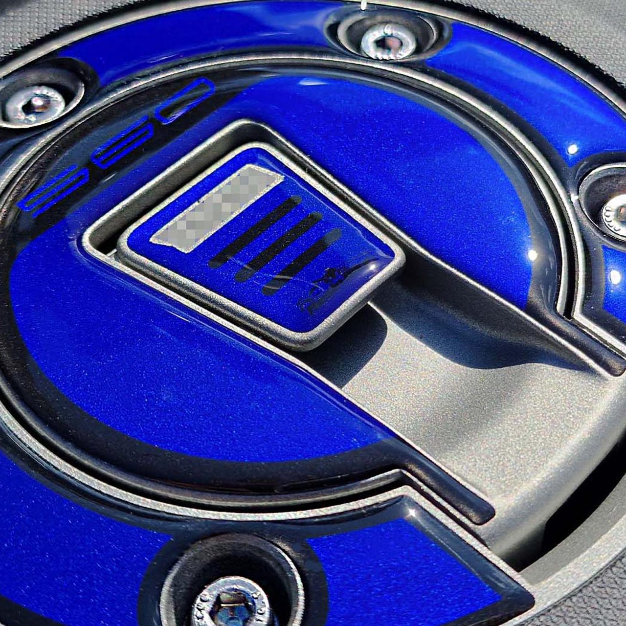 Scooter Stickers 3D compatible with Yamaha T-MAX 560 2022 Tank Cap Blue - Image 3