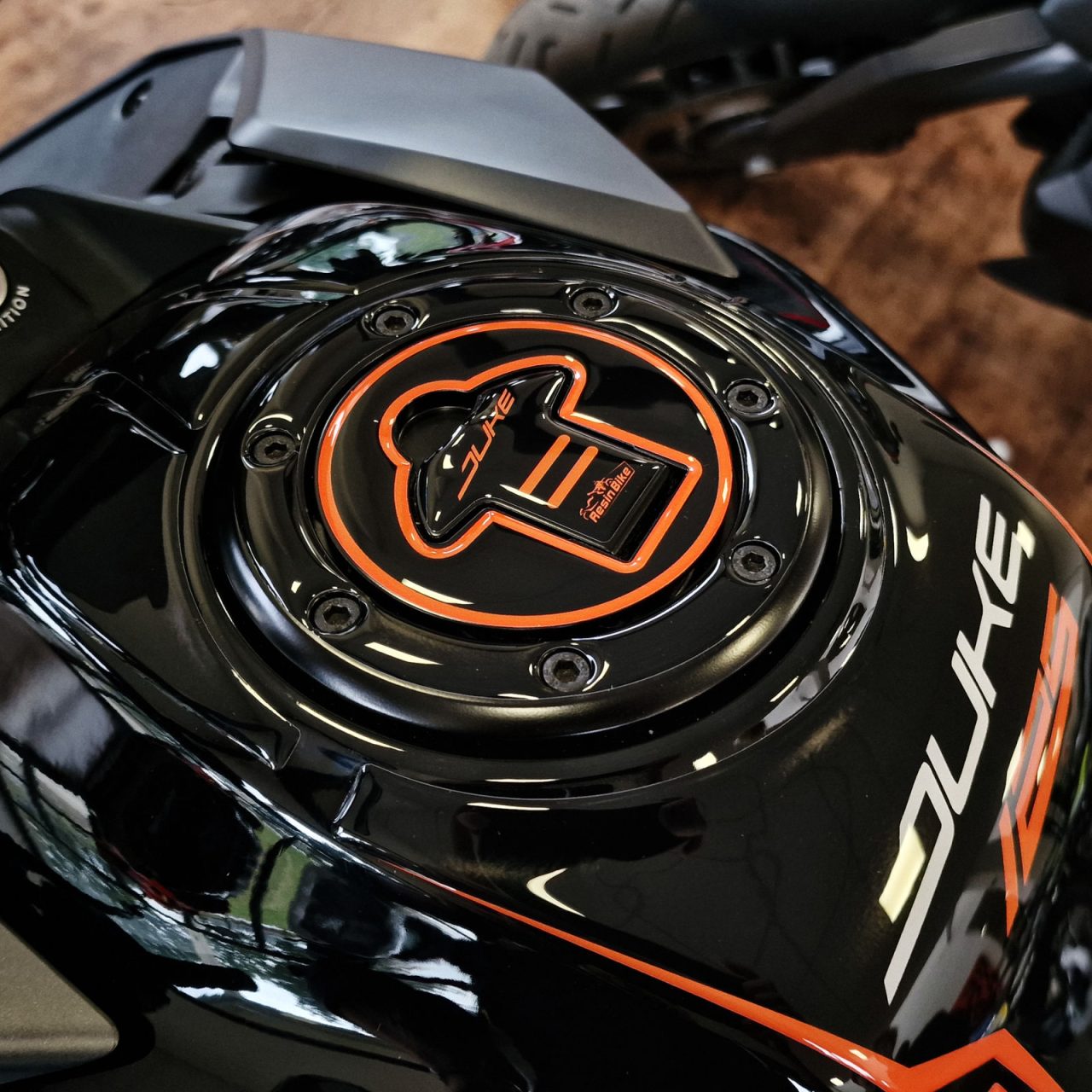 Stickers 3D compatible with KTM Duke 125 200 250 390 2021-2023 Tank Cap