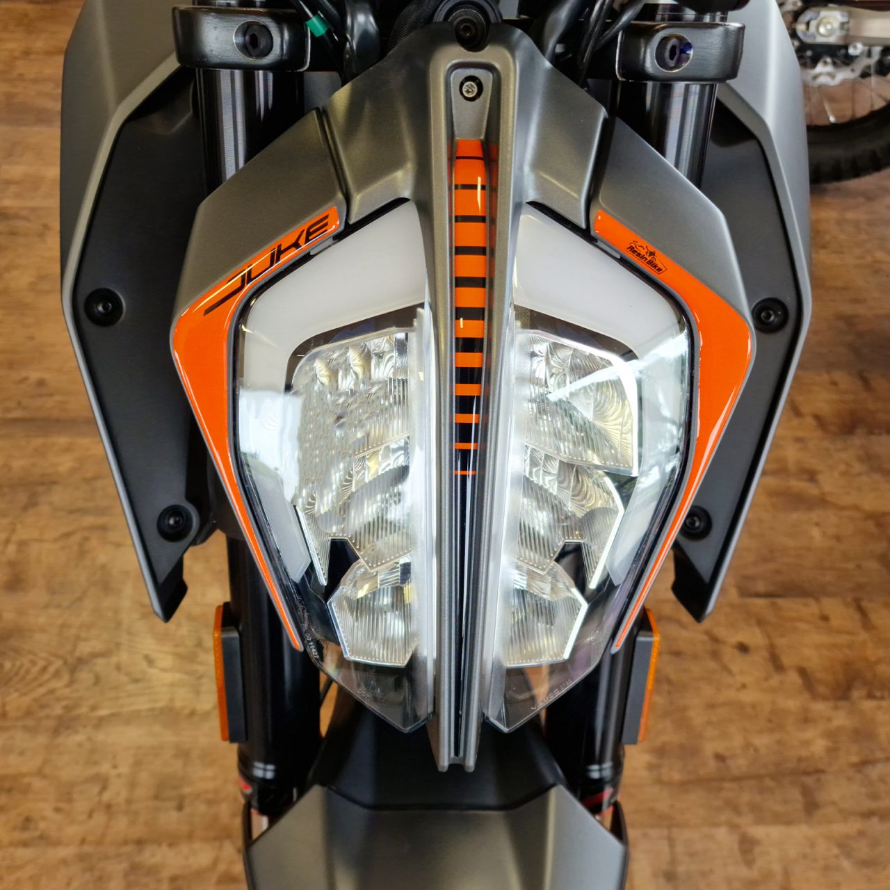 Adesivi 3D compatibili con KTM Duke 125 200 250 390 2021-2023 Protezione Fanale