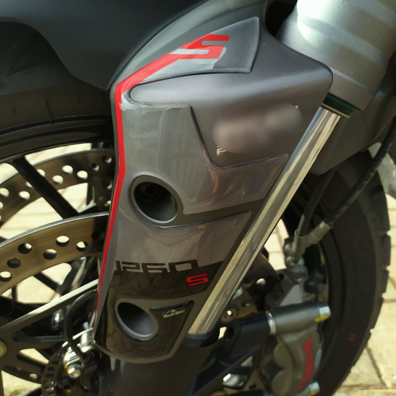 Adesivi 3D compatibili con Ducati Multistrada 1260 S 2020 Protezione Parasteli - immagine 4