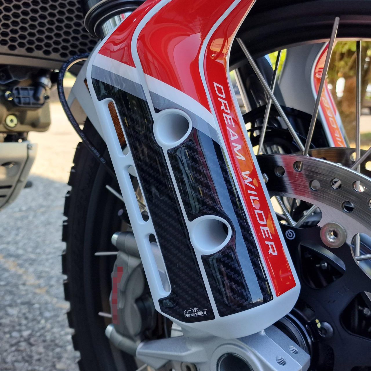 Adhesivos 3D de Moto compatibles con Ducati DesertX 2022 Defensas Laterales - Imagen 4