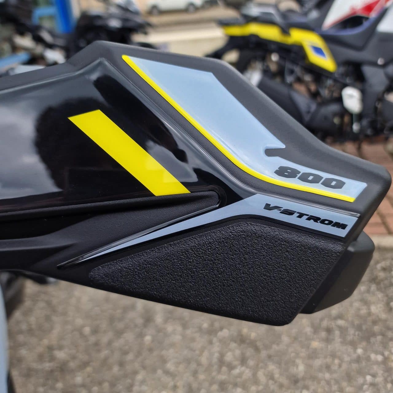 Adhesivos 3D de Moto compatibles con Suzuki V-Strom 800 DE 2023 Paramanos - Imagen 6