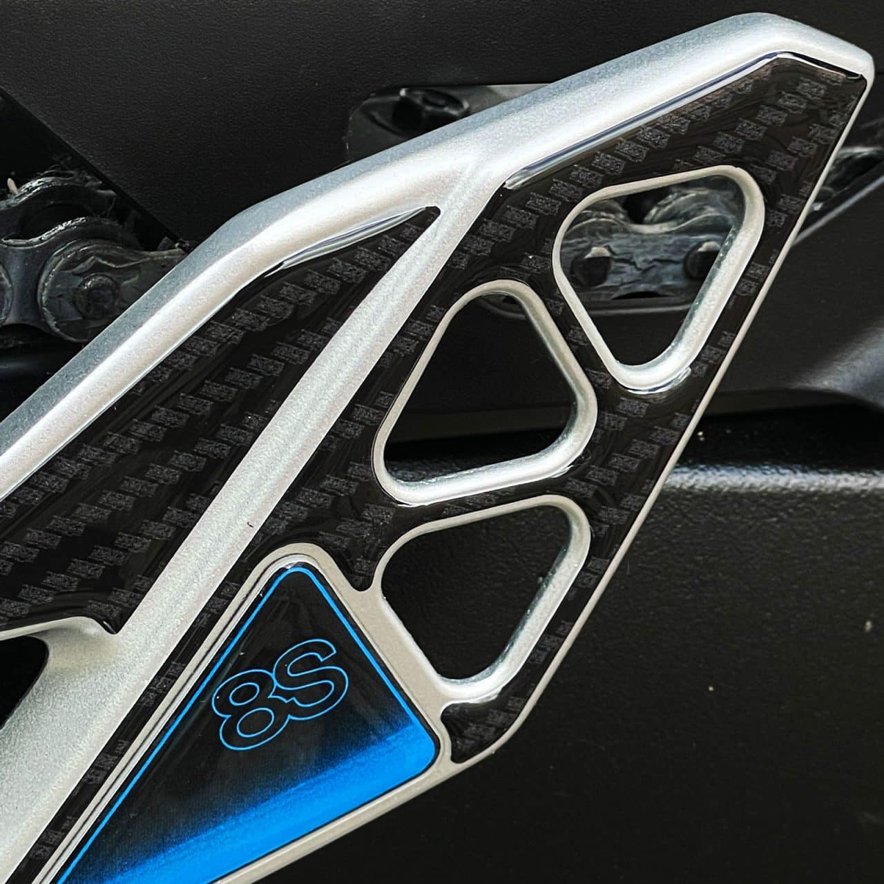 Adhesivos 3D de Moto compatibles con Suzuki GSX 8S 2023 Protector de Talón - Imagen 8