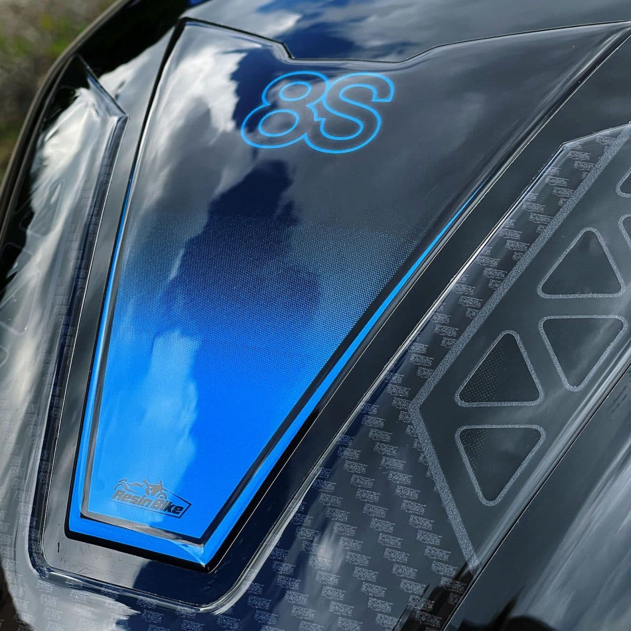 Motorcycle Stickers 3D compatible with Suzuki GSX 8S 2023 Tank Pad - Image 5