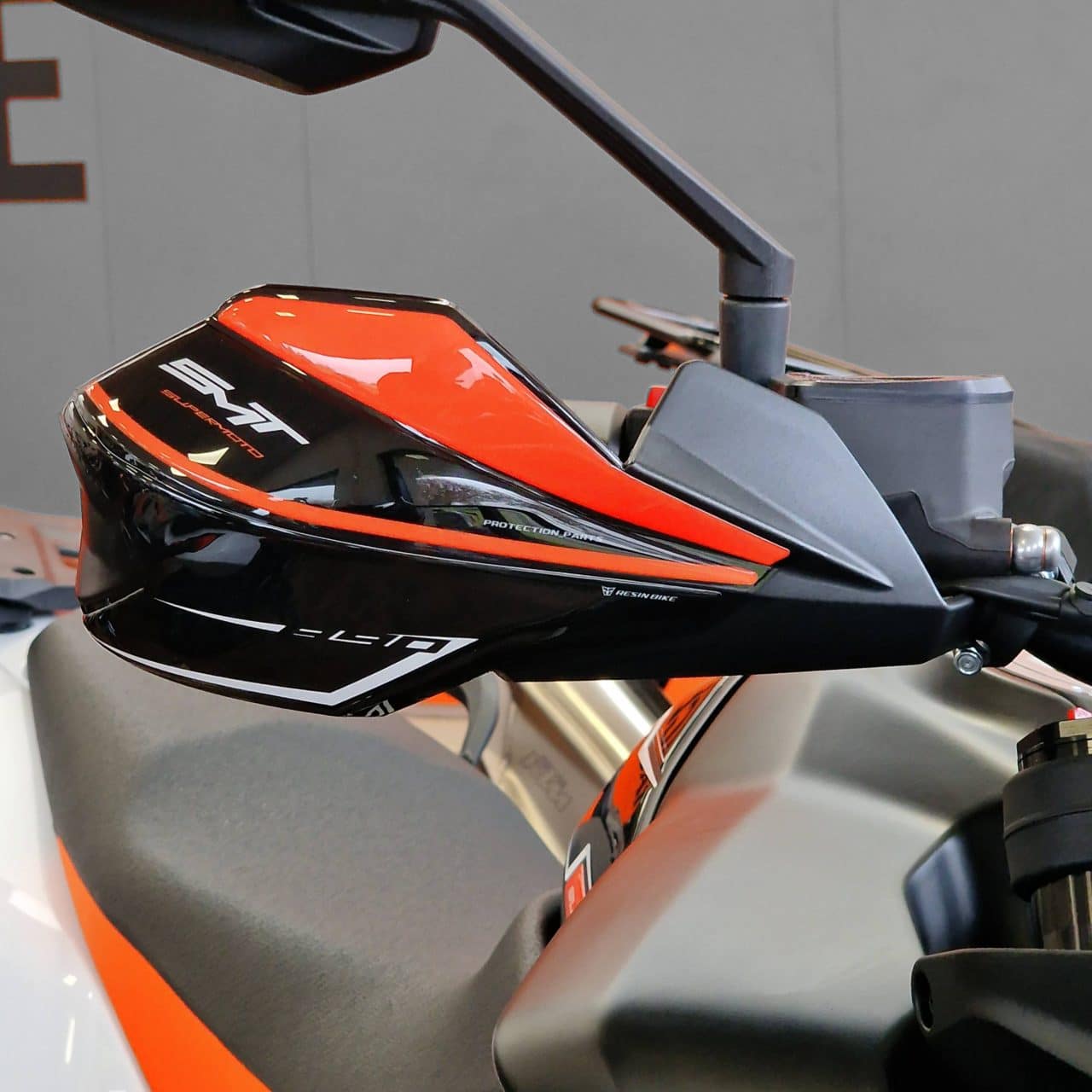 Autocollant Moto 3D compatibles avec KTM 890 SMT 2023-2025 Protège-Mains