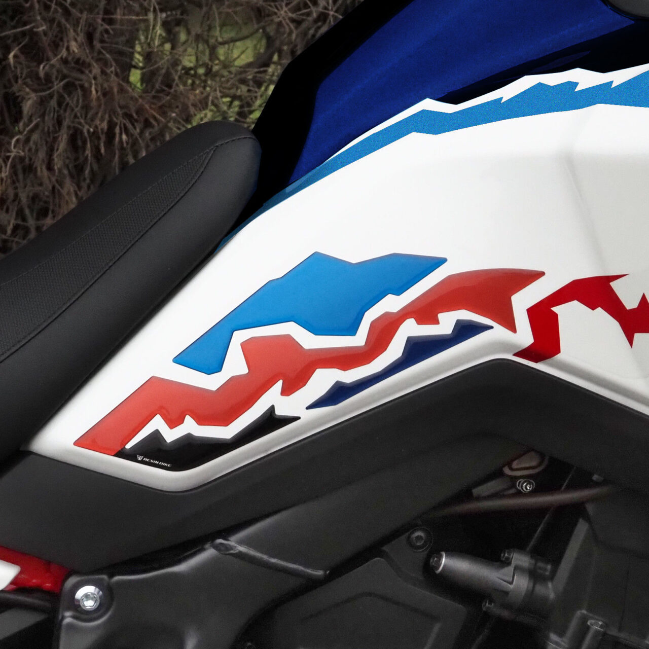 Adesivi 3D compatibili con Honda Africa Twin 1100 2024-2025 Laterali Serbatoio