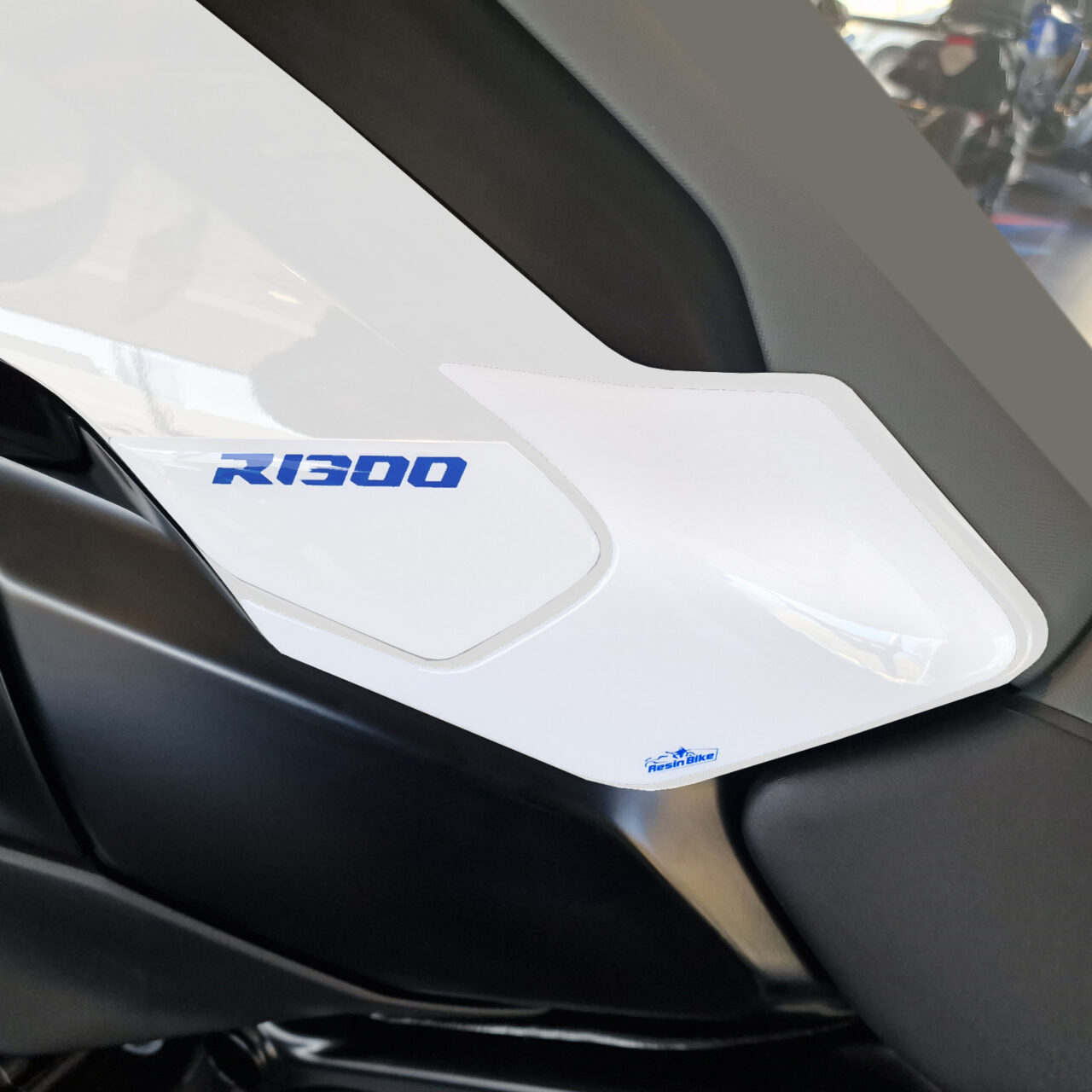 Adesivi 3D compatibili con Bmw R 1300 GS Light White 2025 Laterali Serbatoio