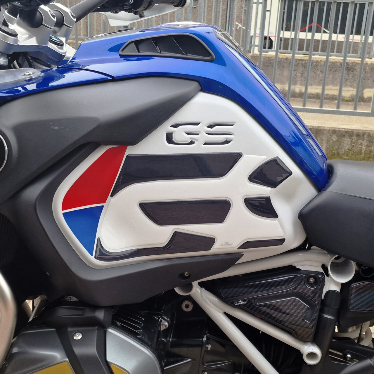 Stickers 3D compatible with BMW R 1250 GS Adventure HP 2019-2024 Tank Side