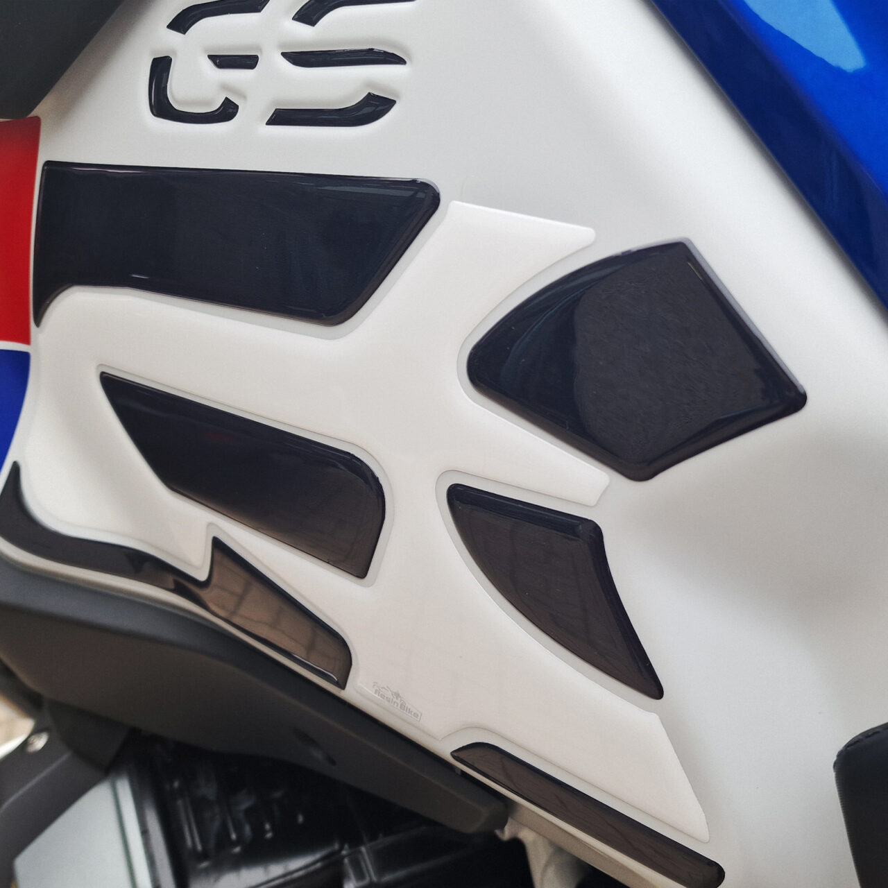 Stickers 3D compatible with BMW R 1250 GS Adventure HP 2019-2024 Tank Side - Image 4