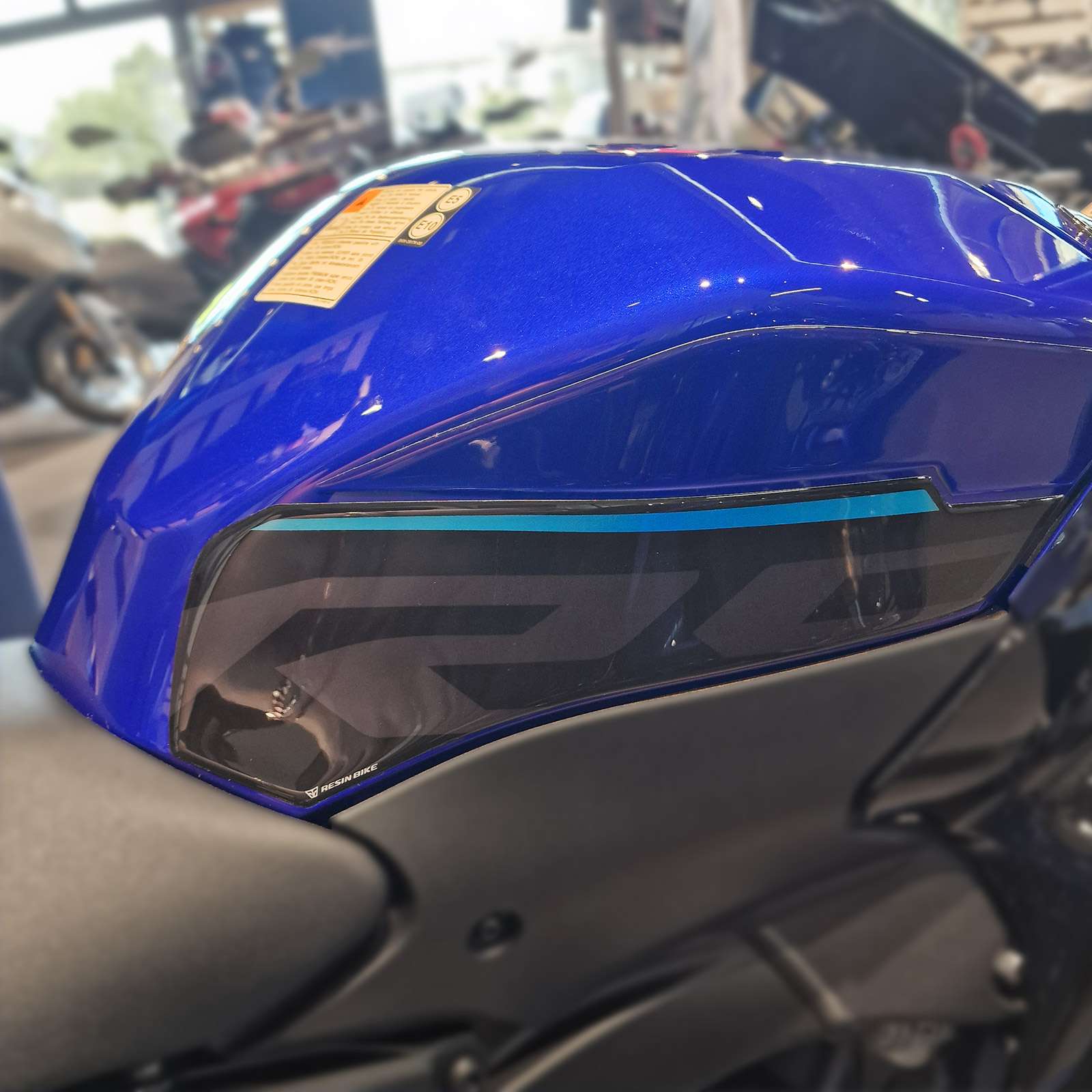 Kit Full Adesivi Moto 3D + Crystal compatibile con Yamaha R9 2025-2026 Blue - immagine 3