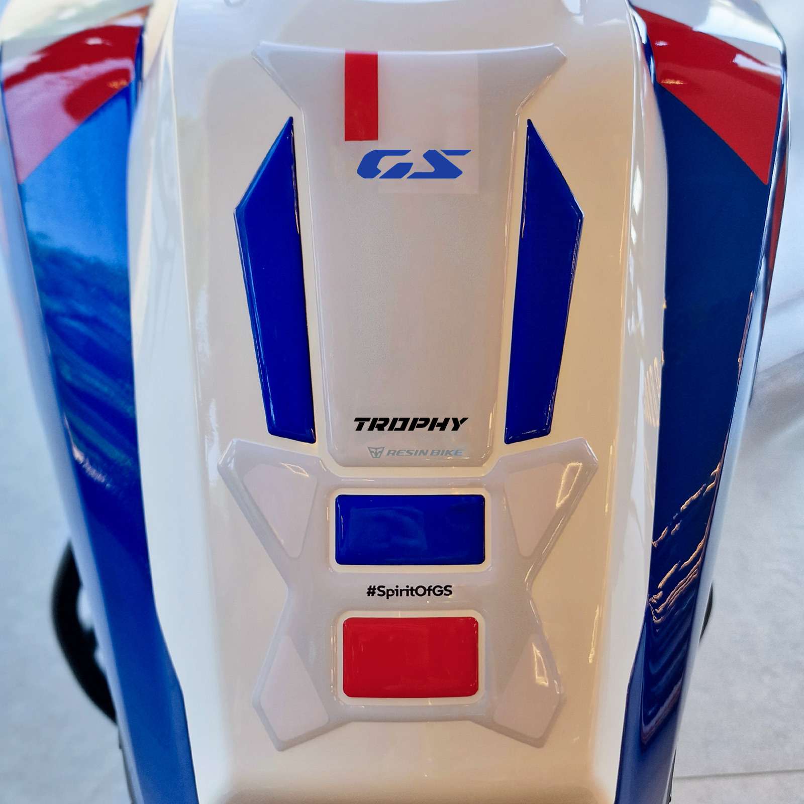 Kit Tank Basic Motorcycle Stickers 3D compatible with BMW F 450 GS 2026 Trophy - Image 5