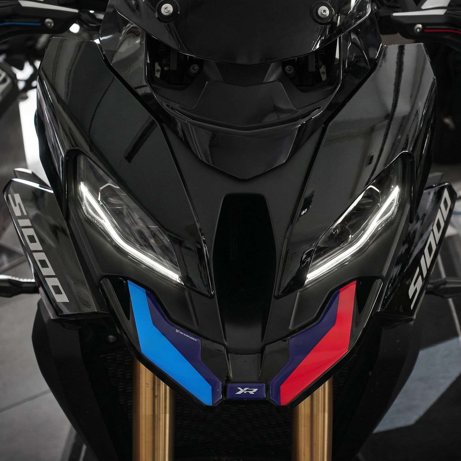 Full 3D + Crystal Motorcycle Sticker Kit compatible with BMW S1000 XR 2024-2026 - Image 9